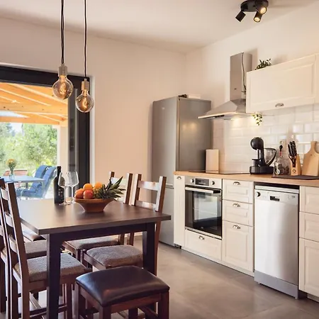 Appartement Old Road Vir