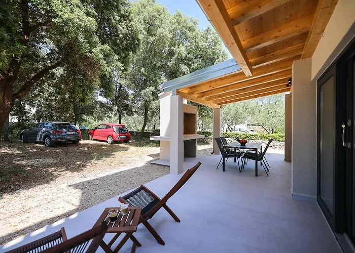 Old Road Appartement Vir